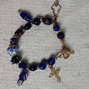 Goldtone blue glass beaded crystal cross toggle wire Bracelet